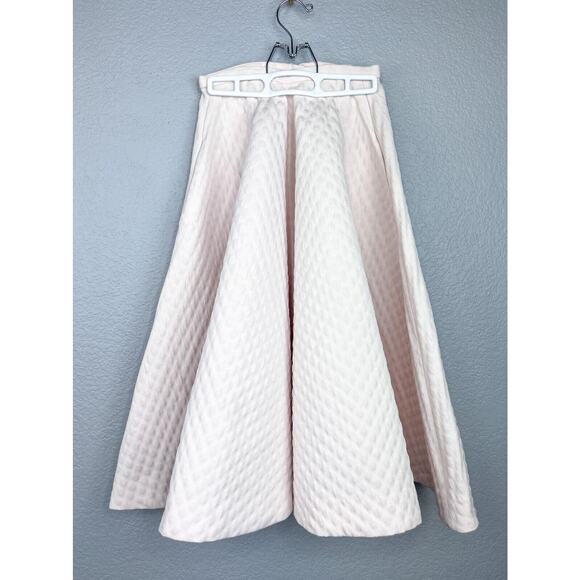 H&M Circle Midi Skirt Size 2 Ivory Peach Pink Textured French Classic Balletcore - Picture 1 of 10